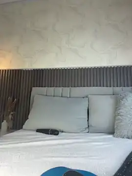 SHANONCLARK webcam