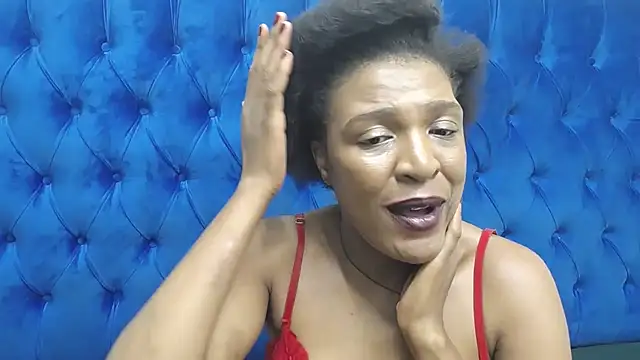 SpicyQueenxxxx webcam