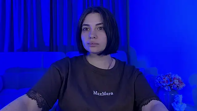 AdrianaToress webcam