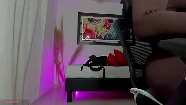 Scarlett_811 webcam