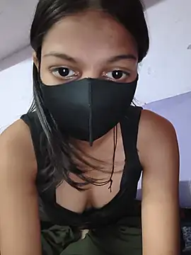 maahi213 webcam