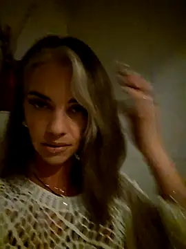 Amazing_Bella webcam