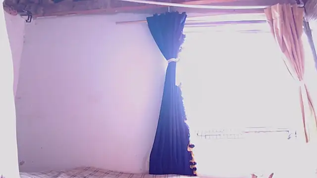 girl_milk2 webcam