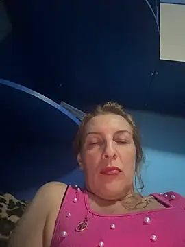 Hot-Milf4U webcam