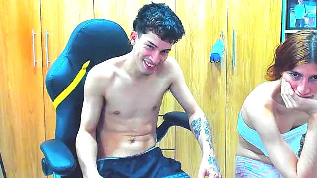 Weriambir7 - Couple webcam sex chat
