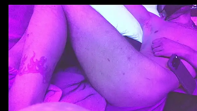 Cloudd_Kingg_Iceyyy webcam