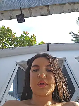 Pretty_Julieta webcam