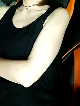 Aashikalaa webcam