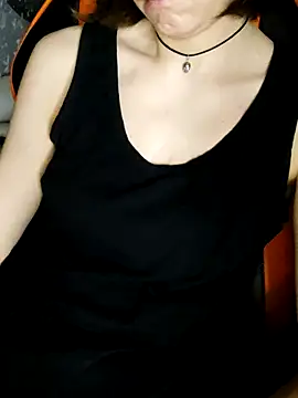 Aashikalaa webcam