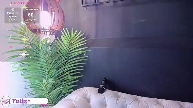 Luxury_Woman webcam