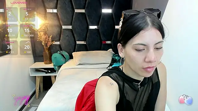 Abril_Fox__ webcam