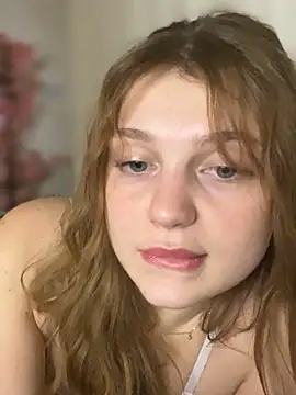Emaline_Fane webcam