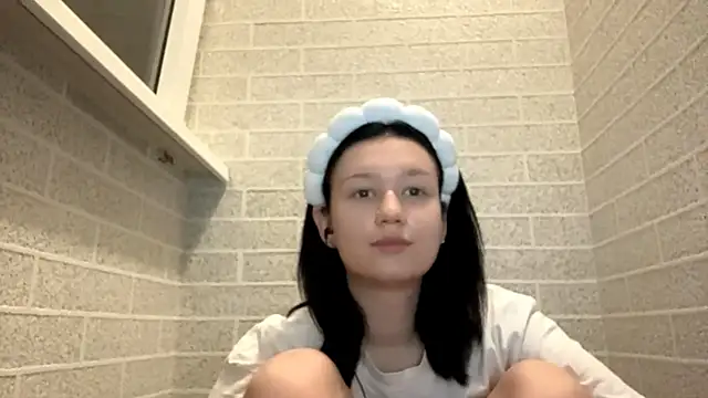 ReneeBossi webcam