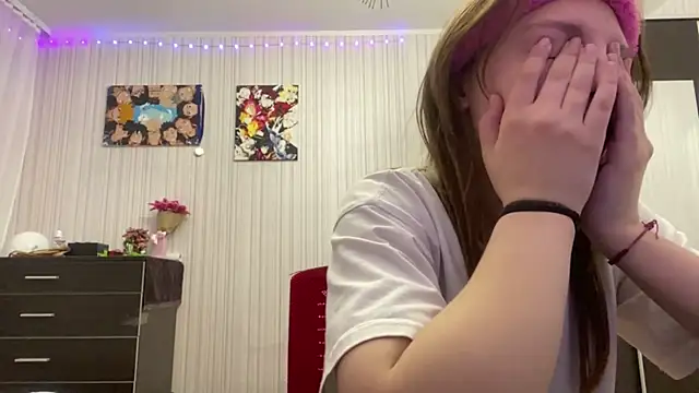 LavetaGossage webcam