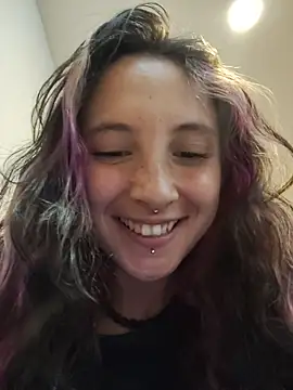 _Laary_Lily webcam