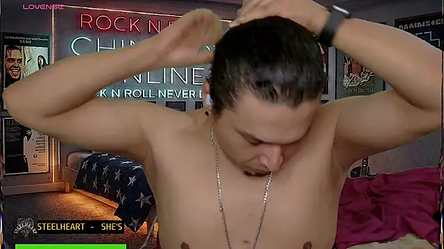 chino_roz webcam