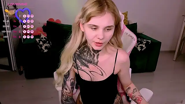 Britney_Lynch webcam