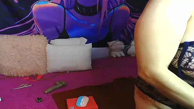Melanyy_100 webcam