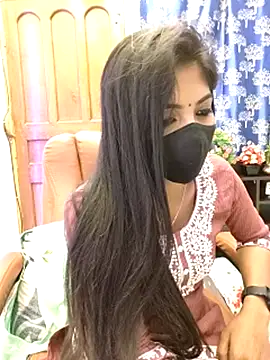 priya_26 webcam