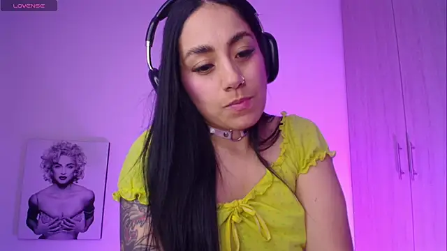 Millie_bobby webcam