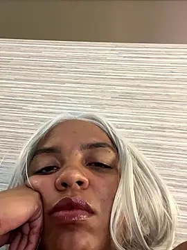BuyMyFatAss webcam
