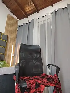 Oliver_bigblack_cock webcam