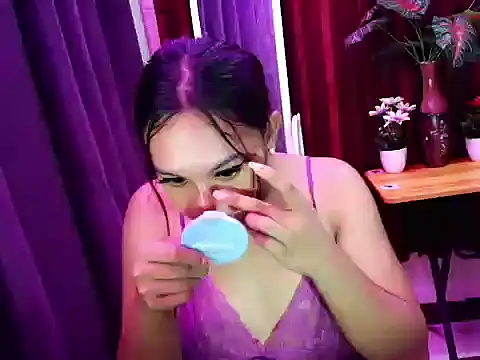 naomi_scarlet webcam