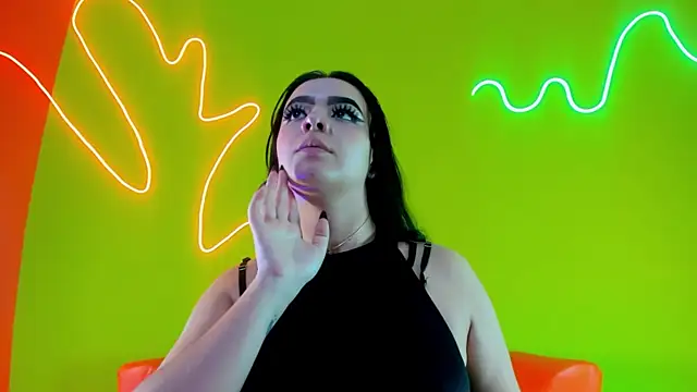 Ema_Isabella webcam