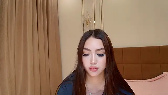 maddie_perezz webcam