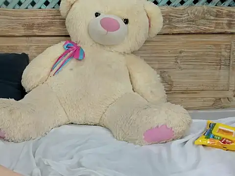 EmmaEbony1 webcam