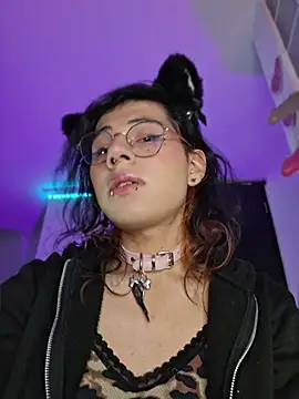 Sweet-SharoKitty webcam