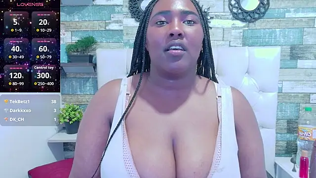 Skylernaomi webcam