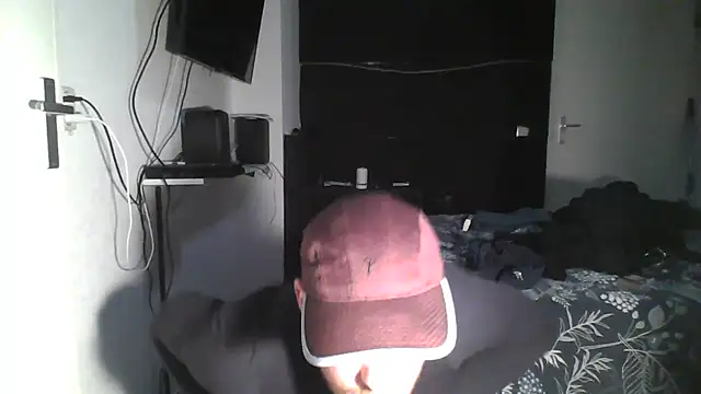slaveboyrow webcam