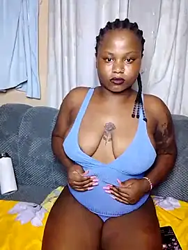 wetbunnyqueen webcam