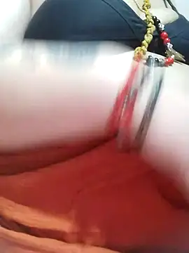tamilthanushri webcam