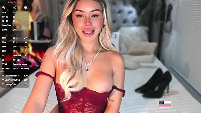 ZyraGoddes webcam