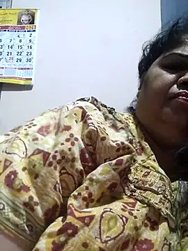 tamilthanushri (F milf) - Boobs flash