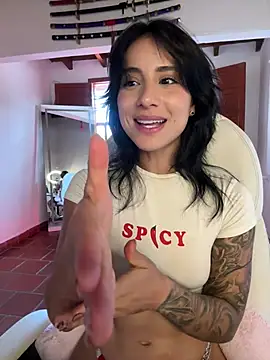 Ale_Lewis webcam