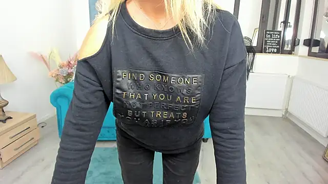 Kathy_Evvy webcam