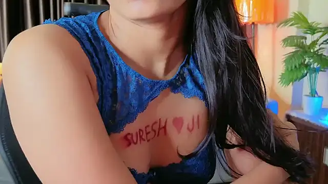 Wow-nisha webcam