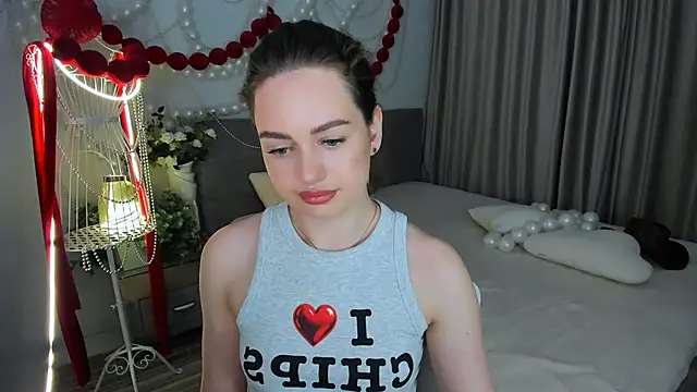 MiracleCurly webcam