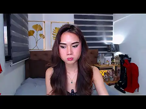 JuicyCockThea webcam
