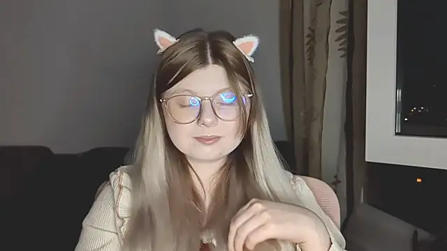 yukiblush - YukiBlush's free webcam - UK Sex Cams