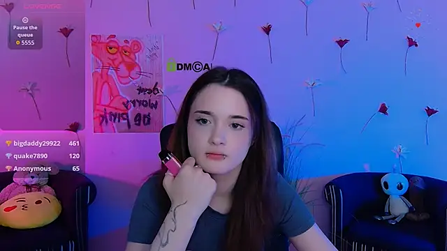 liana_kisses webcam