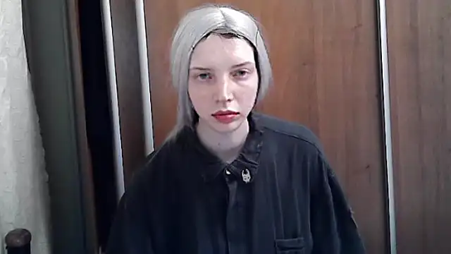 Crimson_Lady webcam
