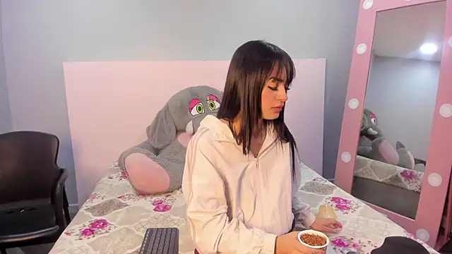 Antonella_Bratzz4 webcam