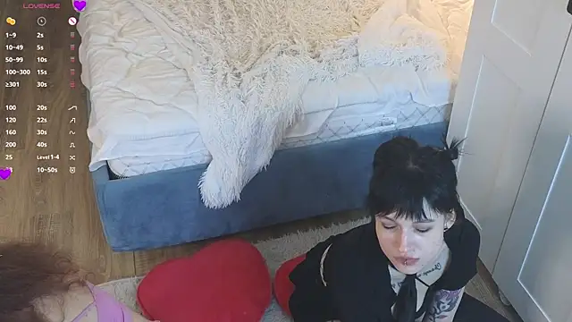 TeaseDealer webcam