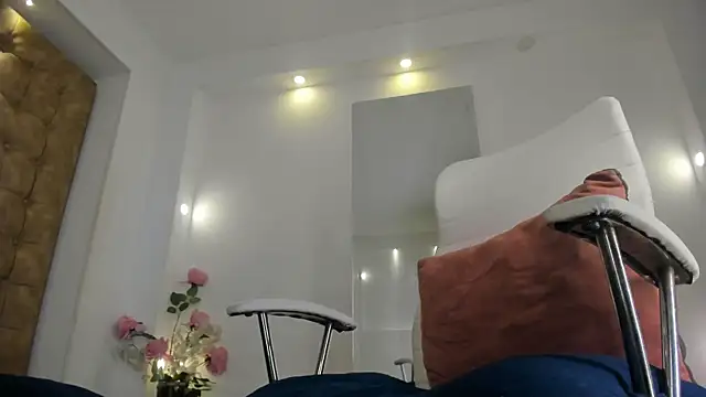 violet_giraldo webcam