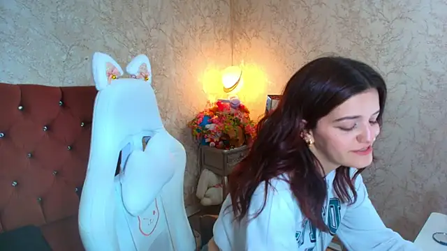 liaharryis - LiaHarryis's free webcam - UK Sex Cams