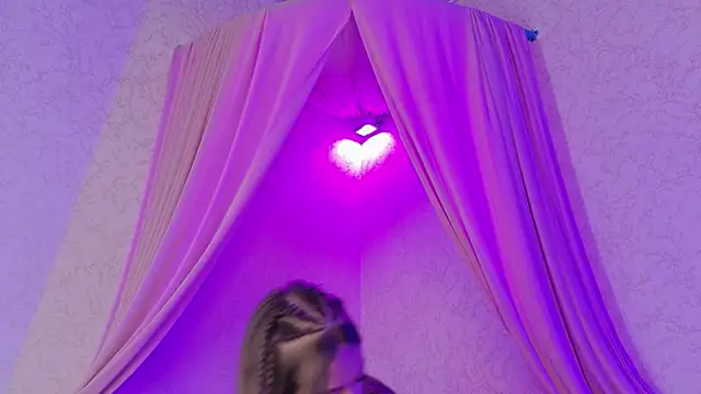 AmmyJones_ webcam